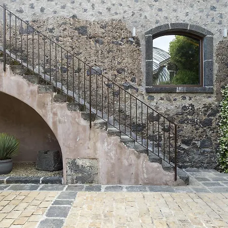 Отель Relais San Giuliano Виагранде