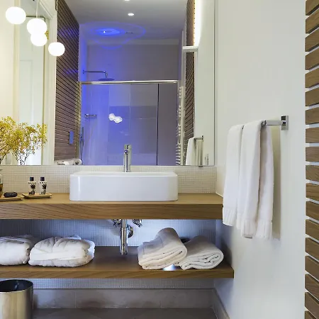 Hotel Relais San Giuliano 4*